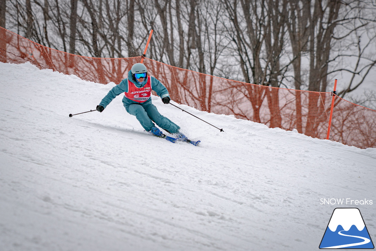 なんと約10年ぶりの「技術選」撮影?! PREMIER SKI ACADEMY presents 『2026プレミアカップ・スキー技術選』レポート！｜朝里川温泉スキー場